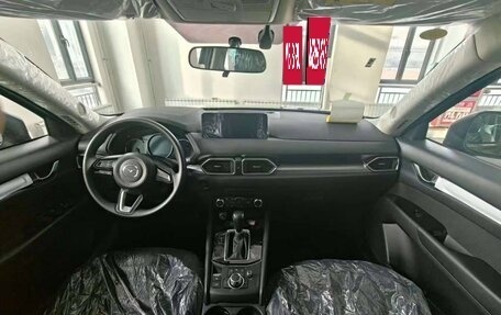 Mazda CX-5 II, 2025 год, 2 600 000 рублей, 6 фотография