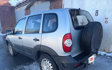 Chevrolet Niva I рестайлинг, 2013 год, 385 000 рублей, 4 фотография