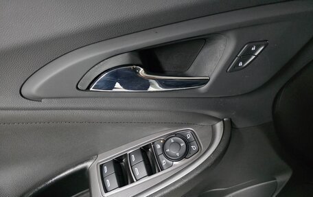 Chevrolet Malibu IX, 2022 год, 1 980 000 рублей, 12 фотография