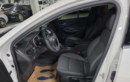 Chevrolet Malibu IX, 2022 год, 1 980 000 рублей, 16 фотография
