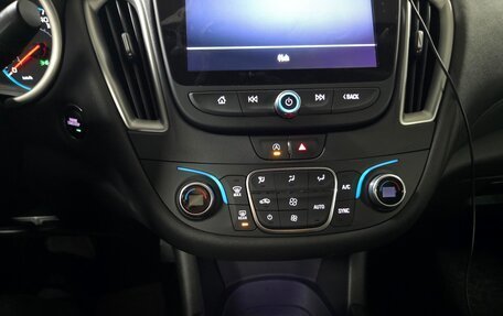 Chevrolet Malibu IX, 2022 год, 1 980 000 рублей, 8 фотография