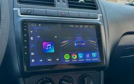 Volkswagen Polo VI (EU Market), 2011 год, 549 000 рублей, 10 фотография