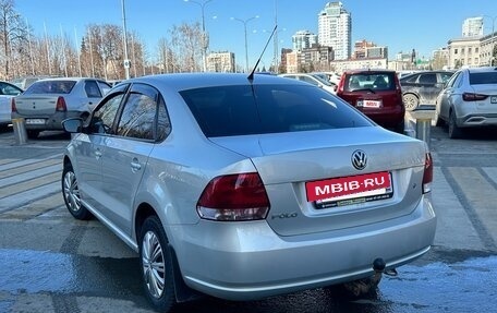 Volkswagen Polo VI (EU Market), 2011 год, 549 000 рублей, 4 фотография