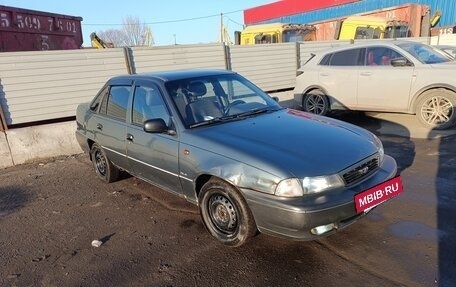 Daewoo Nexia I рестайлинг, 1999 год, 100 000 рублей, 4 фотография