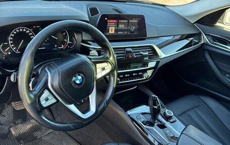 BMW 5 серия, 2020 год, 3 250 000 рублей, 17 фотография