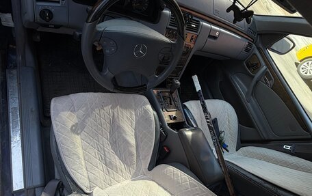 Mercedes-Benz E-Класс, 2000 год, 370 000 рублей, 6 фотография