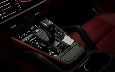 Porsche Cayenne III, 2022 год, 22 300 000 рублей, 20 фотография