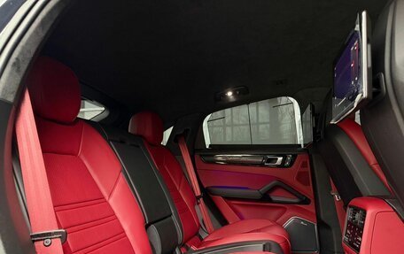 Porsche Cayenne III, 2022 год, 22 300 000 рублей, 23 фотография