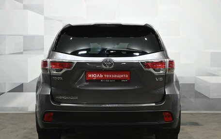 Toyota Highlander III, 2014 год, 3 320 000 рублей, 5 фотография