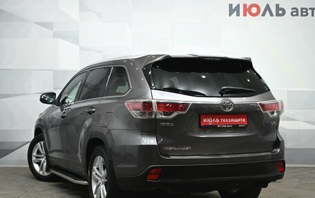 Toyota Highlander III, 2014 год, 3 320 000 рублей, 4 фотография