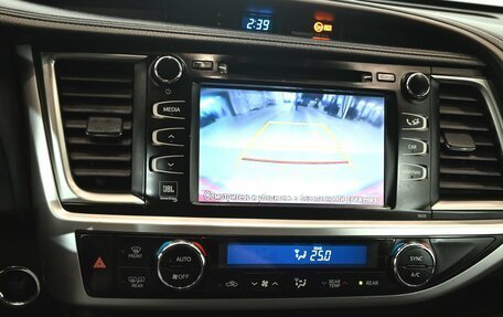 Toyota Highlander III, 2014 год, 3 320 000 рублей, 19 фотография