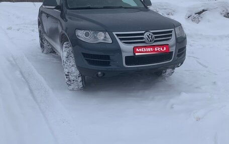 Volkswagen Touareg III, 2007 год, 1 080 000 рублей, 1 фотография