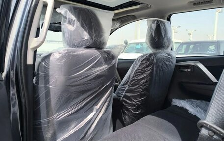 Mitsubishi Pajero Sport III рестайлинг, 2023 год, 3 950 000 рублей, 12 фотография