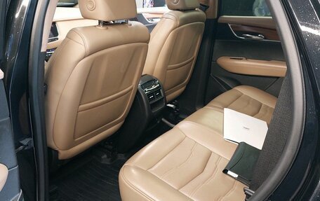 Cadillac XT5 I рестайлинг, 2016 год, 2 050 000 рублей, 12 фотография