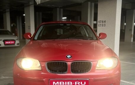 BMW 1 серия, 2010 год, 845 000 рублей, 1 фотография