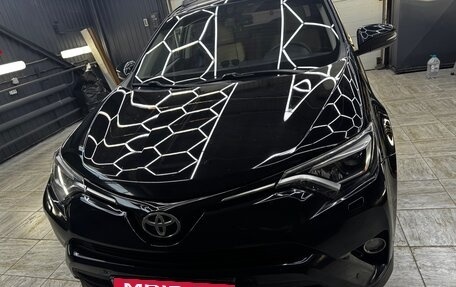 Toyota RAV4, 2017 год, 2 720 000 рублей, 14 фотография