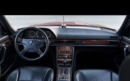 Mercedes-Benz S-Класс, 1991 год, 1 800 000 рублей, 13 фотография