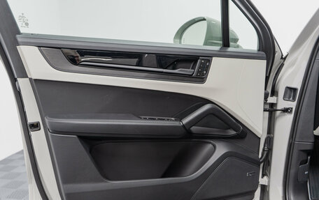 Porsche Cayenne III, 2025 год, 18 990 000 рублей, 31 фотография