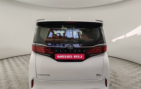 Toyota Alphard, 2025 год, 15 900 000 рублей, 6 фотография