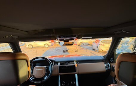 Land Rover Range Rover IV рестайлинг, 2018 год, 5 250 000 рублей, 11 фотография