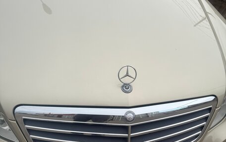 Mercedes-Benz E-Класс, 2010 год, 1 500 000 рублей, 5 фотография