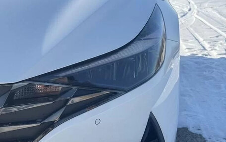 Hyundai Elantra, 2020 год, 1 250 000 рублей, 4 фотография