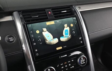 Land Rover Discovery IV, 2024 год, 10 380 000 рублей, 8 фотография