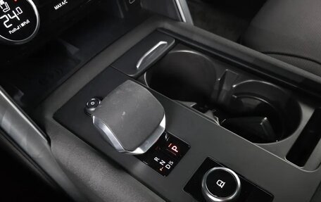 Land Rover Discovery IV, 2024 год, 10 380 000 рублей, 11 фотография