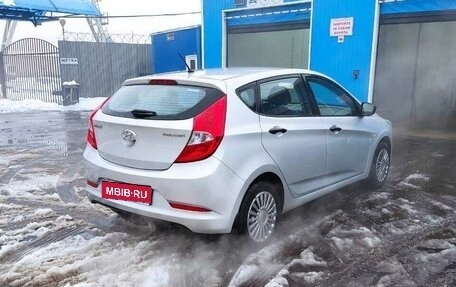 Hyundai Solaris II рестайлинг, 2015 год, 780 000 рублей, 5 фотография