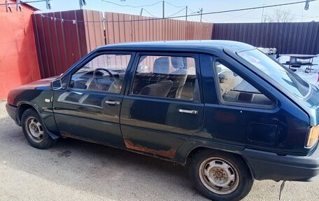 ИЖ 2126 «Ода», 2003 год, 60 000 рублей, 2 фотография