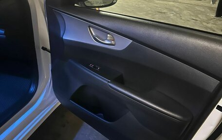 KIA Forte III, 2021 год, 1 900 000 рублей, 12 фотография