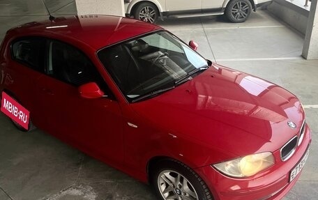 BMW 1 серия, 2010 год, 845 000 рублей, 6 фотография
