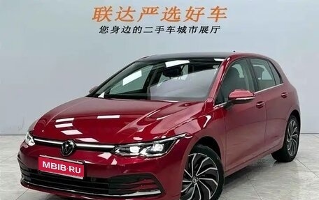 Volkswagen Golf VIII, 2021 год, 1 931 900 рублей, 1 фотография