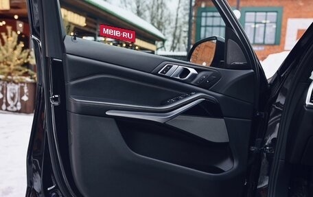 BMW X5, 2018 год, 5 500 000 рублей, 10 фотография