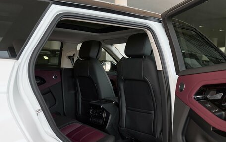Land Rover Range Rover Evoque II, 2025 год, 6 200 000 рублей, 13 фотография