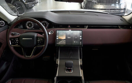 Land Rover Range Rover Evoque II, 2025 год, 6 200 000 рублей, 10 фотография