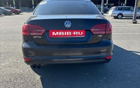 Volkswagen Jetta VI, 2014 год, 900 000 рублей, 15 фотография