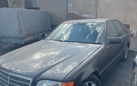 Mercedes-Benz S-Класс, 1995 год, 650 000 рублей, 3 фотография