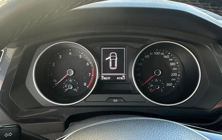 Volkswagen Tiguan II, 2017 год, 1 400 000 рублей, 6 фотография