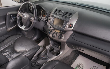 Toyota RAV4, 2010 год, 1 679 000 рублей, 19 фотография