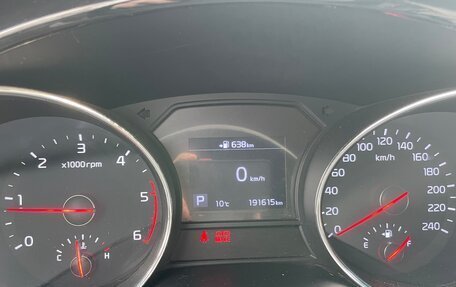 KIA Carnival III, 2018 год, 2 460 000 рублей, 6 фотография