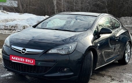 Opel Astra J, 2013 год, 600 000 рублей, 3 фотография