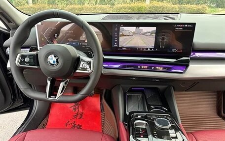 BMW 5 серия, 2025 год, 7 150 000 рублей, 11 фотография