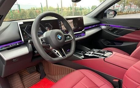 BMW 5 серия, 2025 год, 7 150 000 рублей, 9 фотография