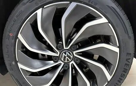 Volkswagen Golf VIII, 2022 год, 1 836 900 рублей, 15 фотография