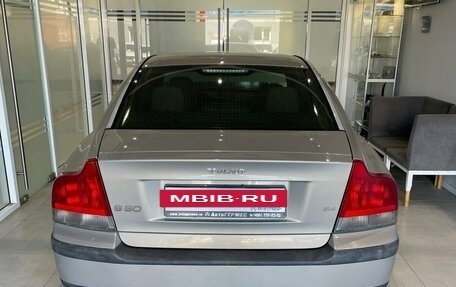 Volvo S60 III, 2004 год, 375 000 рублей, 3 фотография