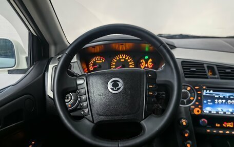 SsangYong Kyron I, 2013 год, 900 000 рублей, 10 фотография