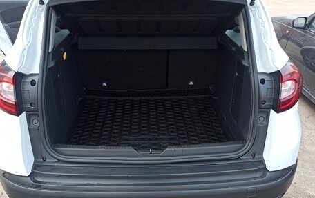 Renault Kaptur I рестайлинг, 2022 год, 1 990 000 рублей, 2 фотография