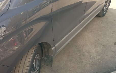 Hyundai Grand Starex Grand Starex I рестайлинг 2, 2019 год, 3 100 000 рублей, 2 фотография