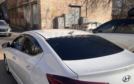 Hyundai Elantra VI рестайлинг, 2019 год, 1 470 000 рублей, 4 фотография